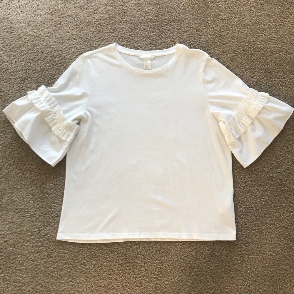 H&M Top with Ruffled Sleeves